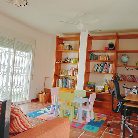 Вилла Casa Familiar Al Lado De La Playa Агвадульсе Экстерьер фото